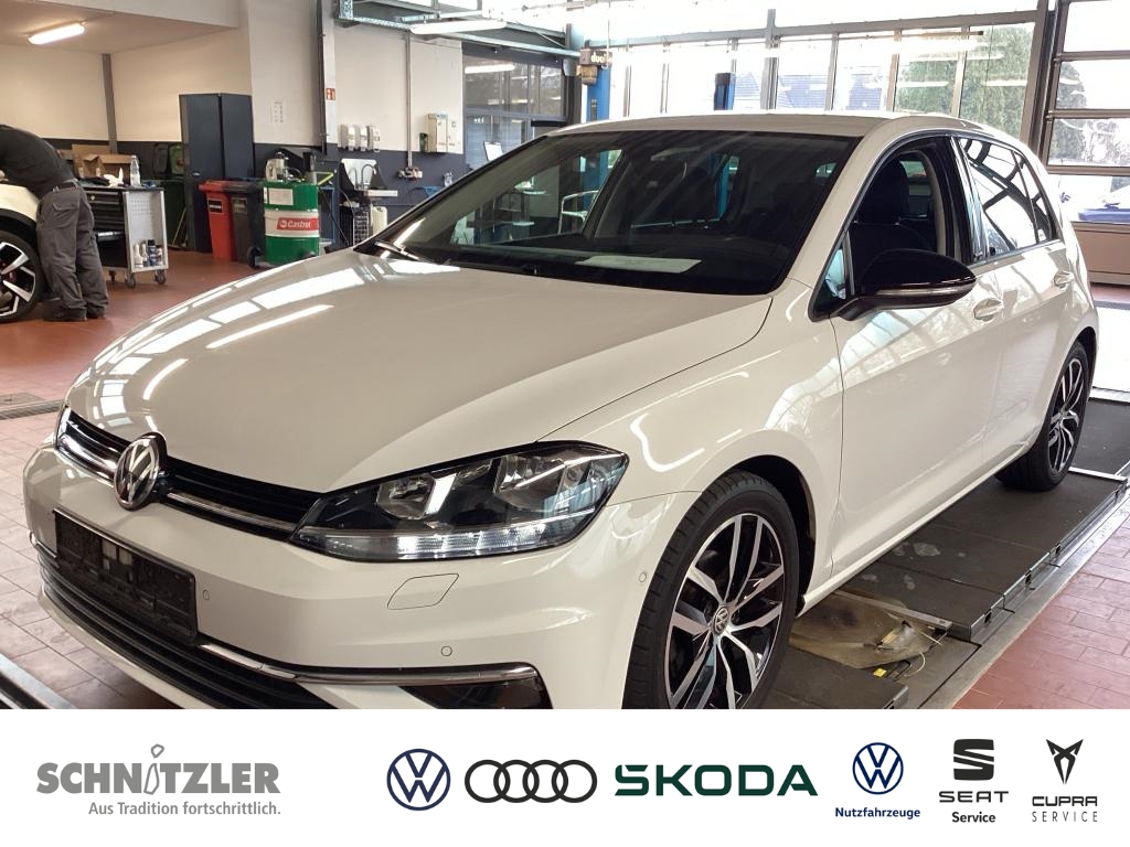 Volkswagen Golf 1.0 TSI